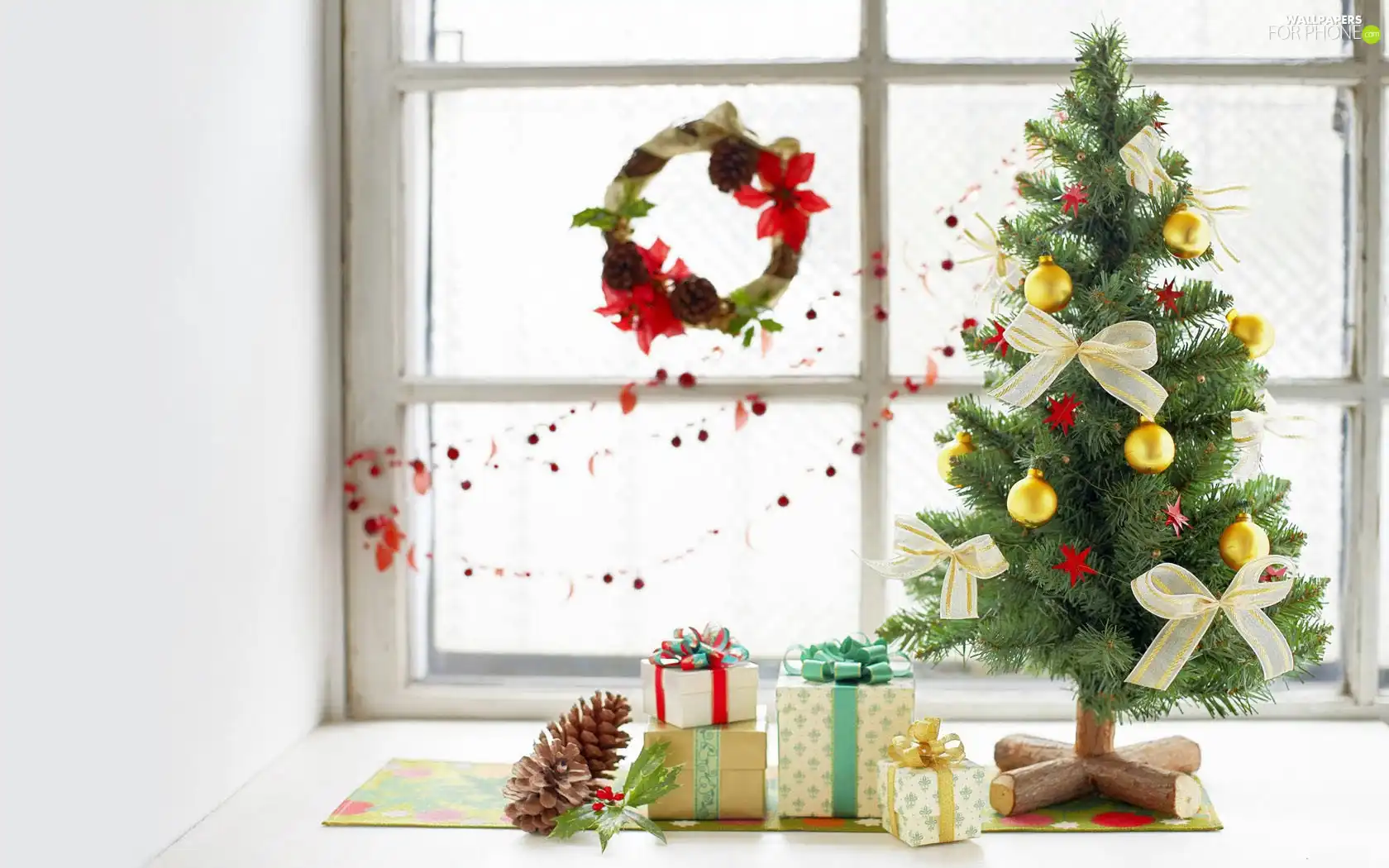 Window, christmas tree, gifts