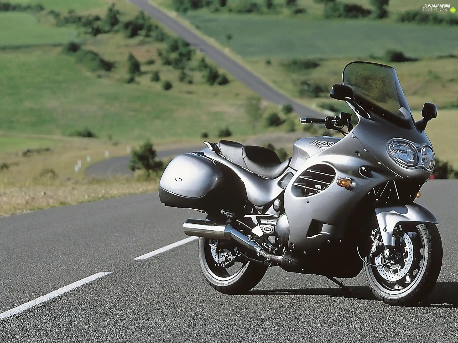 Tourist, Triumph Trophy 1200, Glass