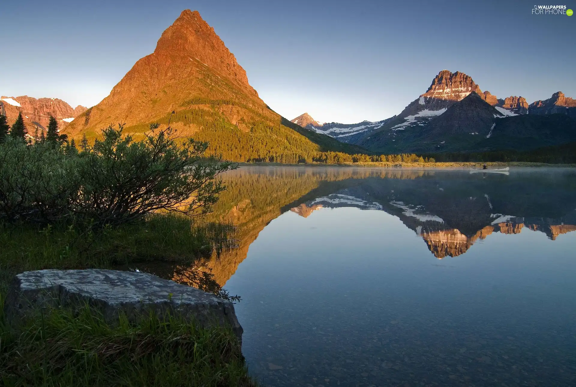 Mountains, Bush, grass, lake