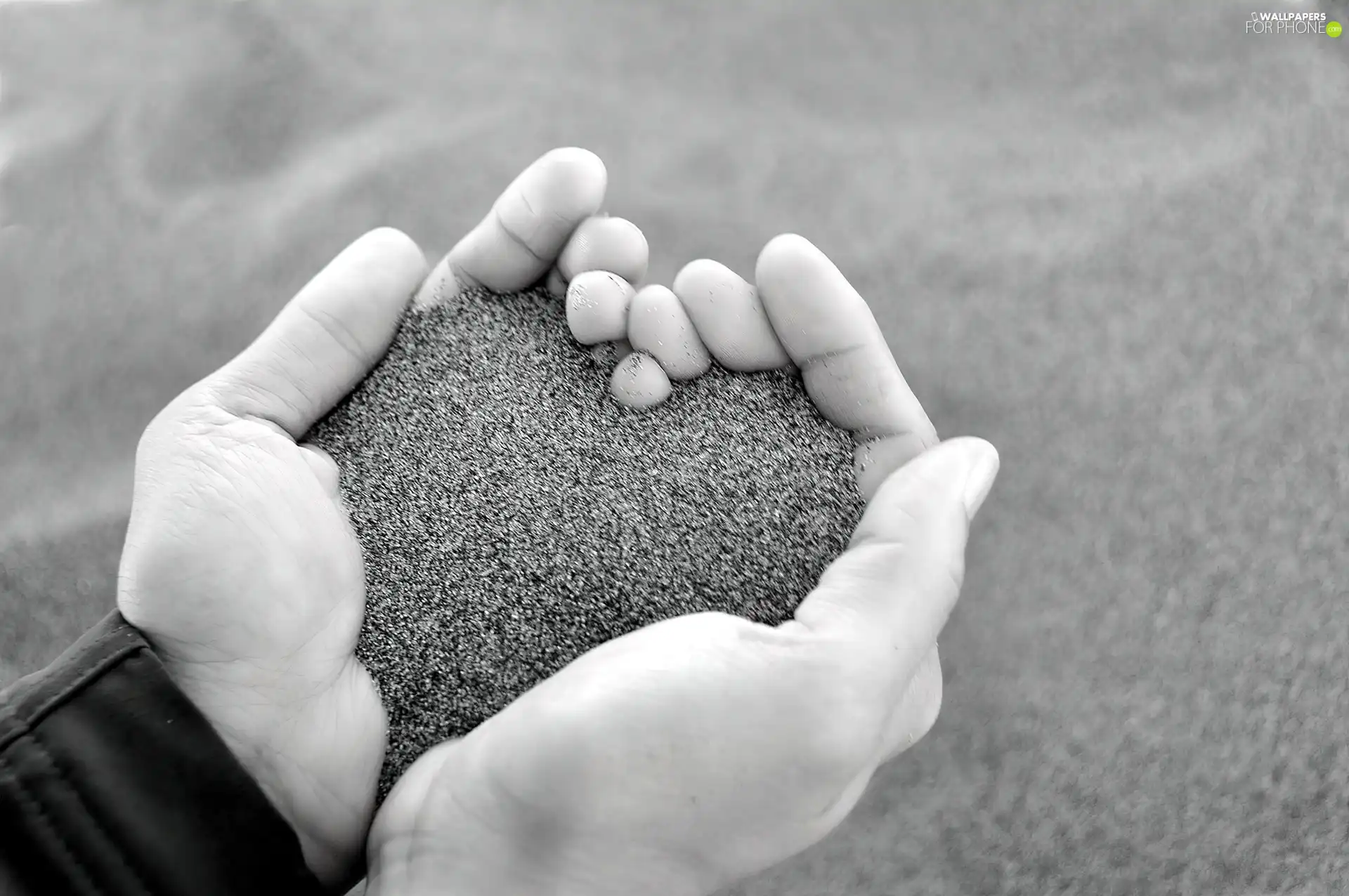 Heart, hands, Sand
