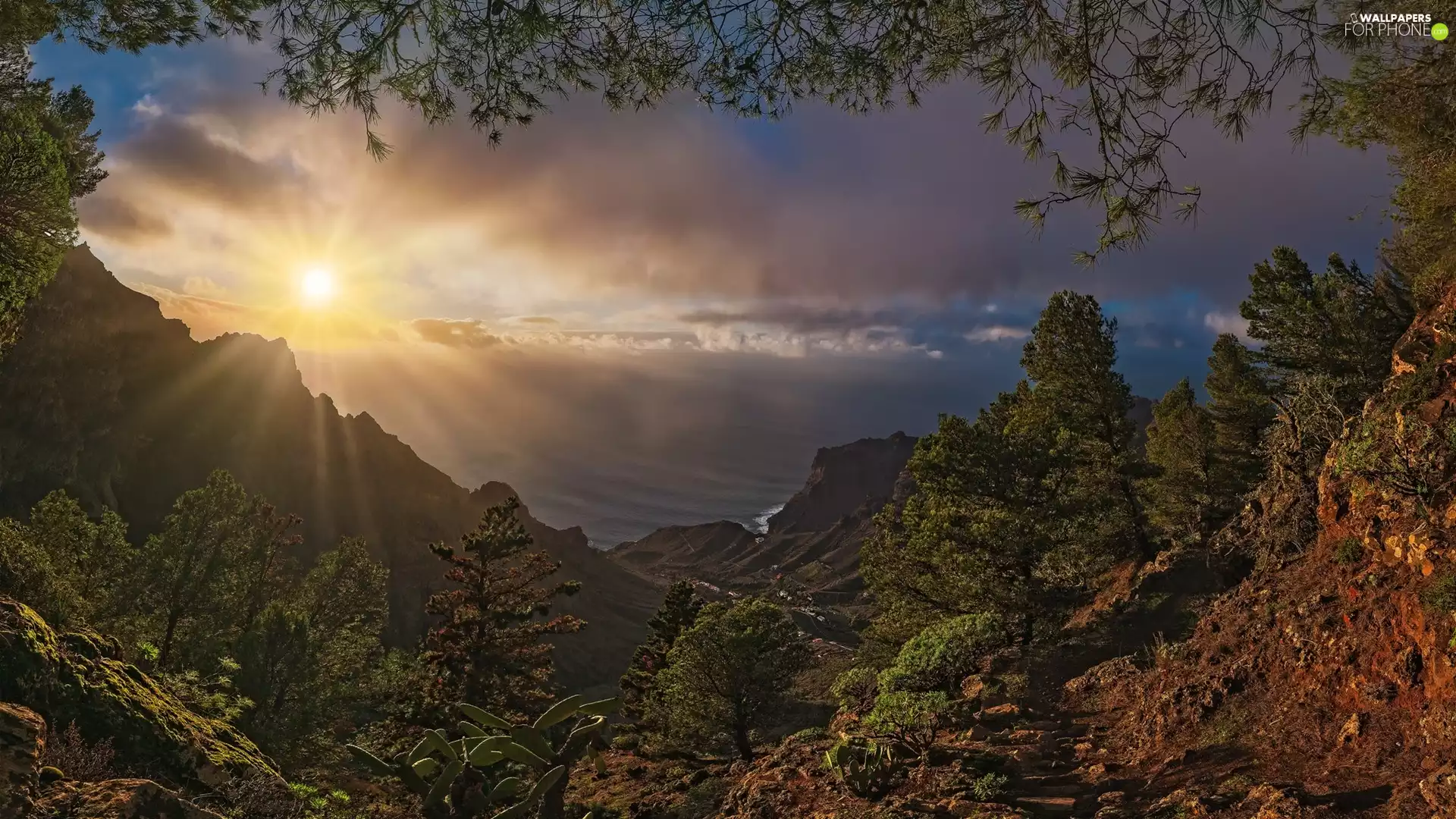 rays of the Sun, sea, Canary Islands, Mountains, La Gomera Island