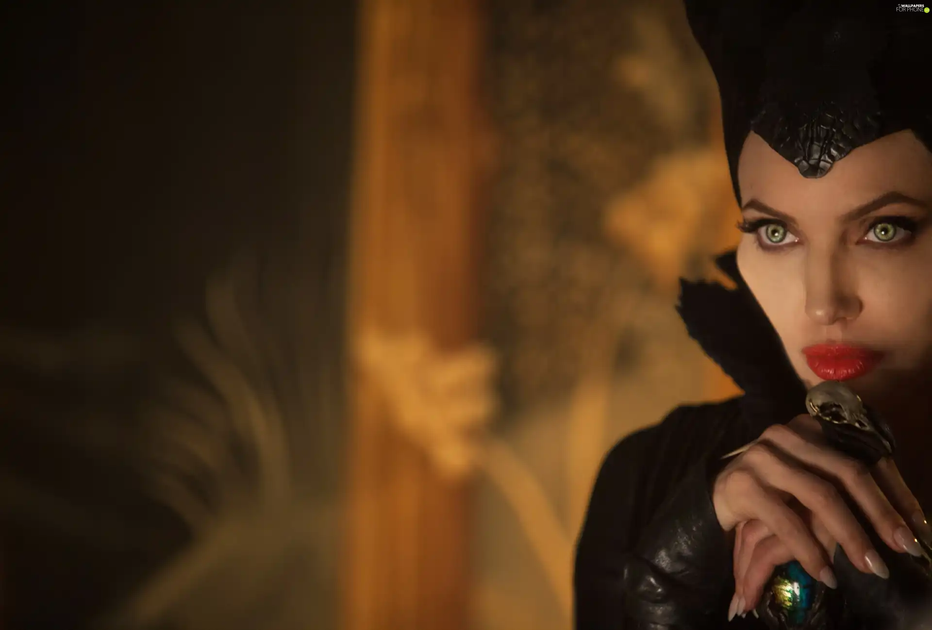 witch, Angelina Jolie
