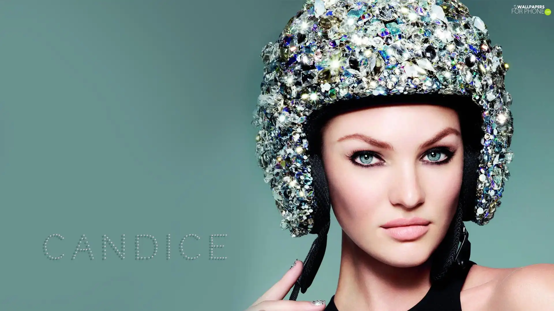 Cap, Candice Swanepoel, make-up