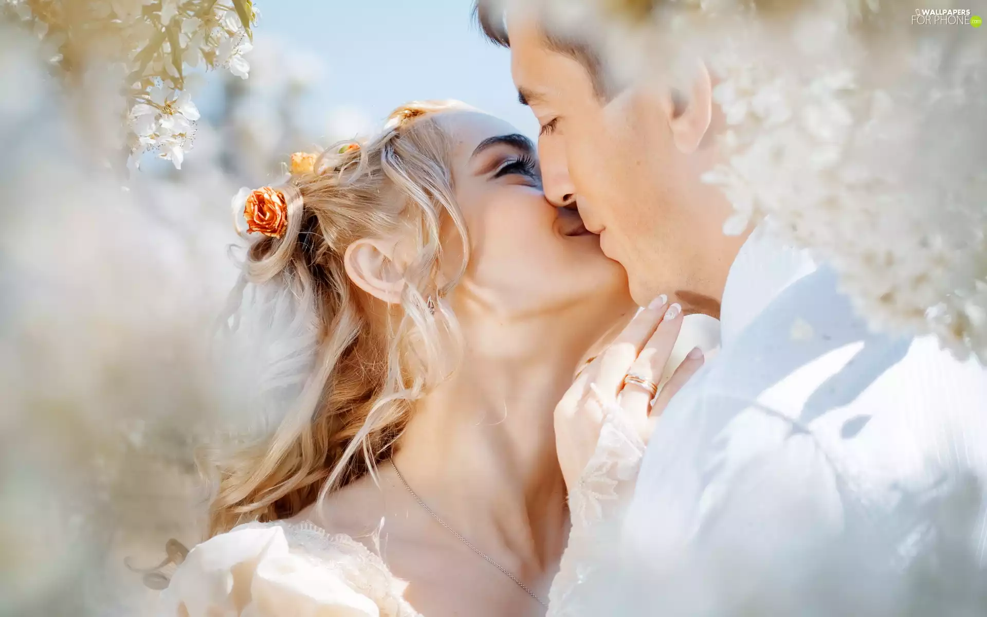 flourishing, branch pics, marriage, kiss, newlyweds