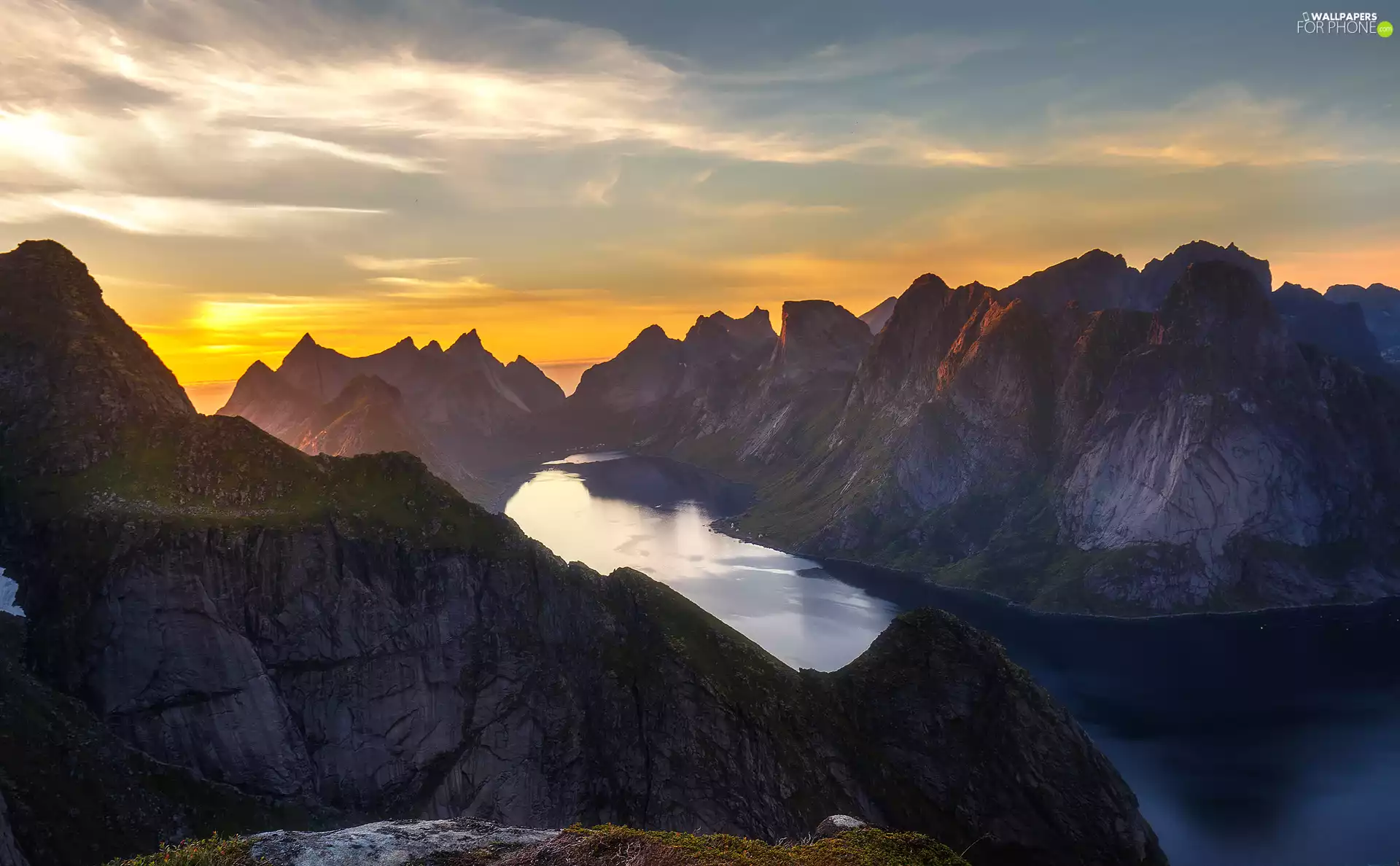 Moskenesoya Island, Lofoten, lake, Kirkefjorden Fjord, Norway, Mountains, Sunrise