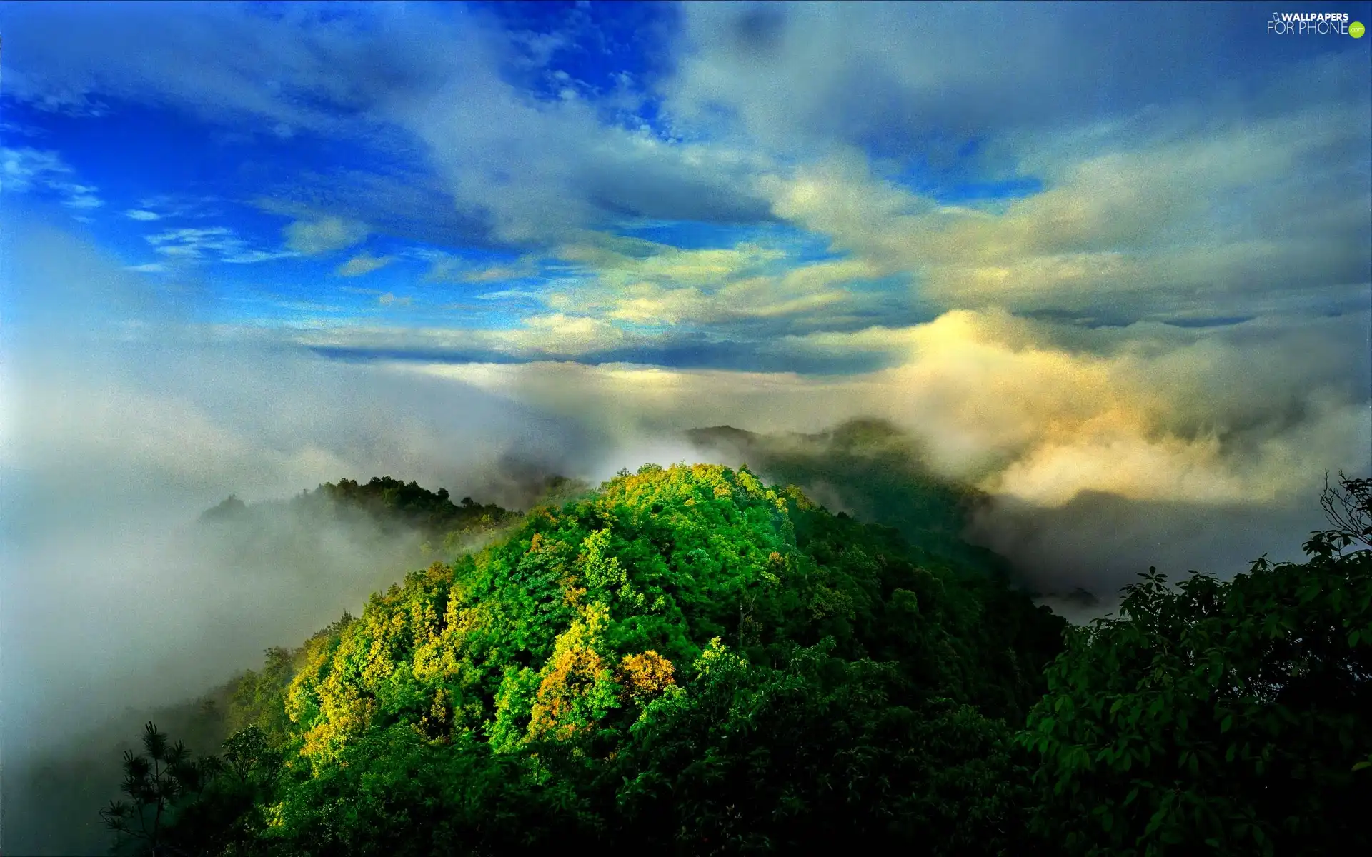 Mountains, clouds, peaks