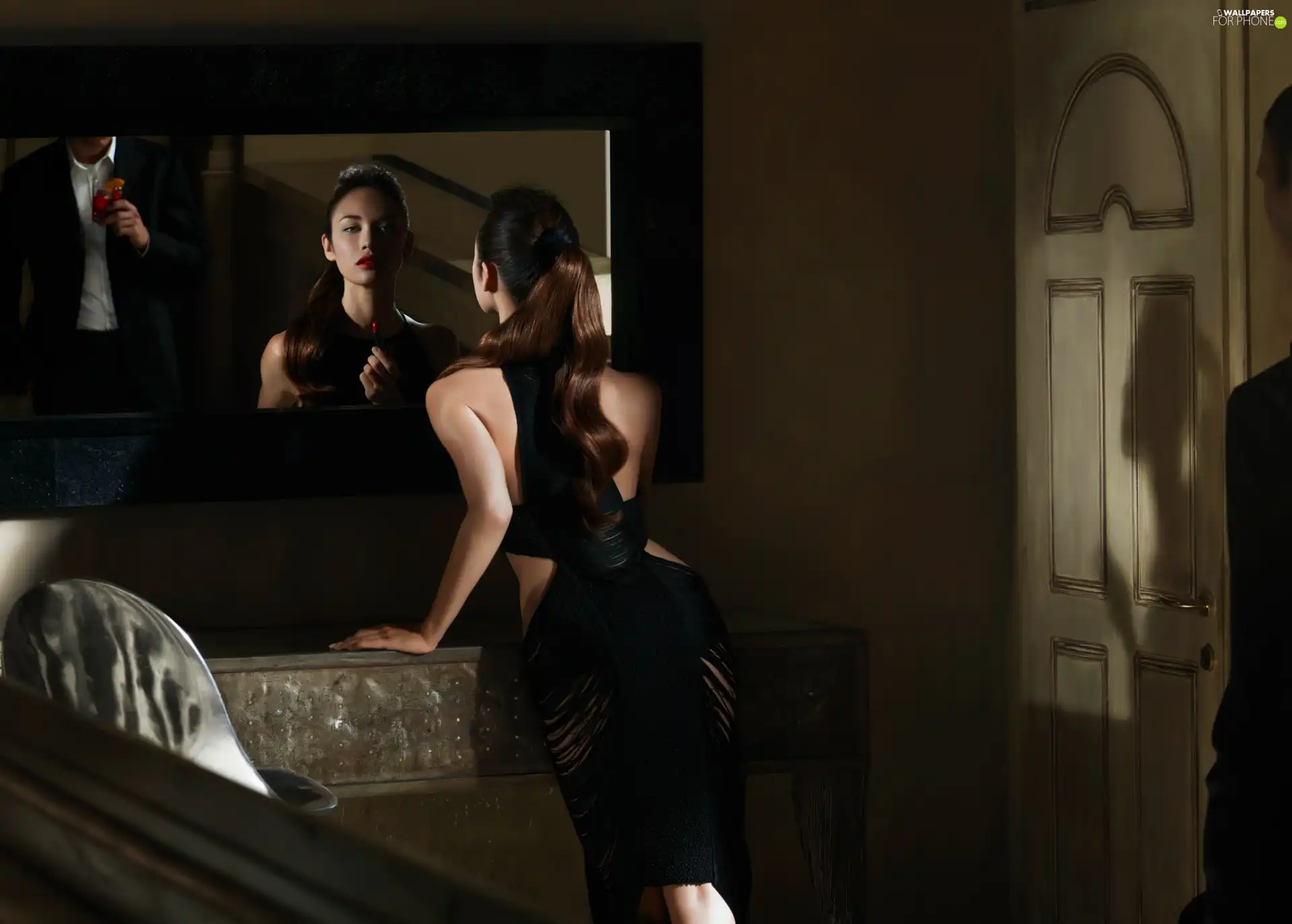 Olga Kurylenko, Mirror
