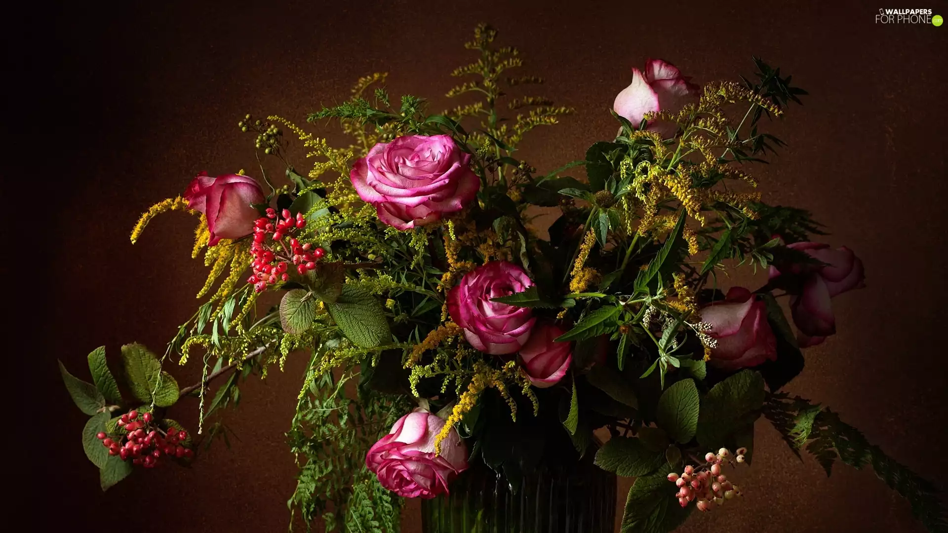 European Goldenrod, bouquet, roses