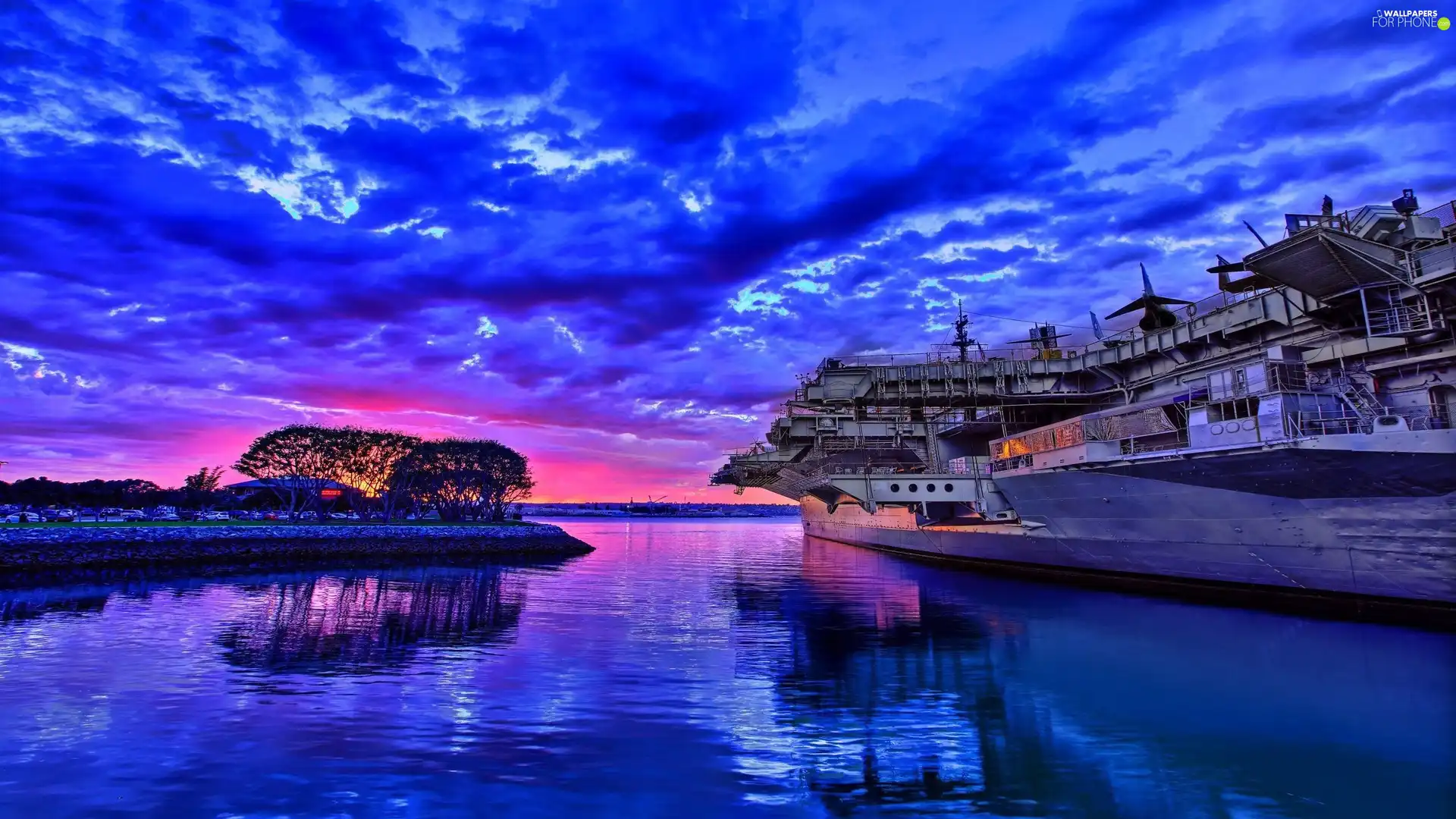 Sky, Ship, Clouds