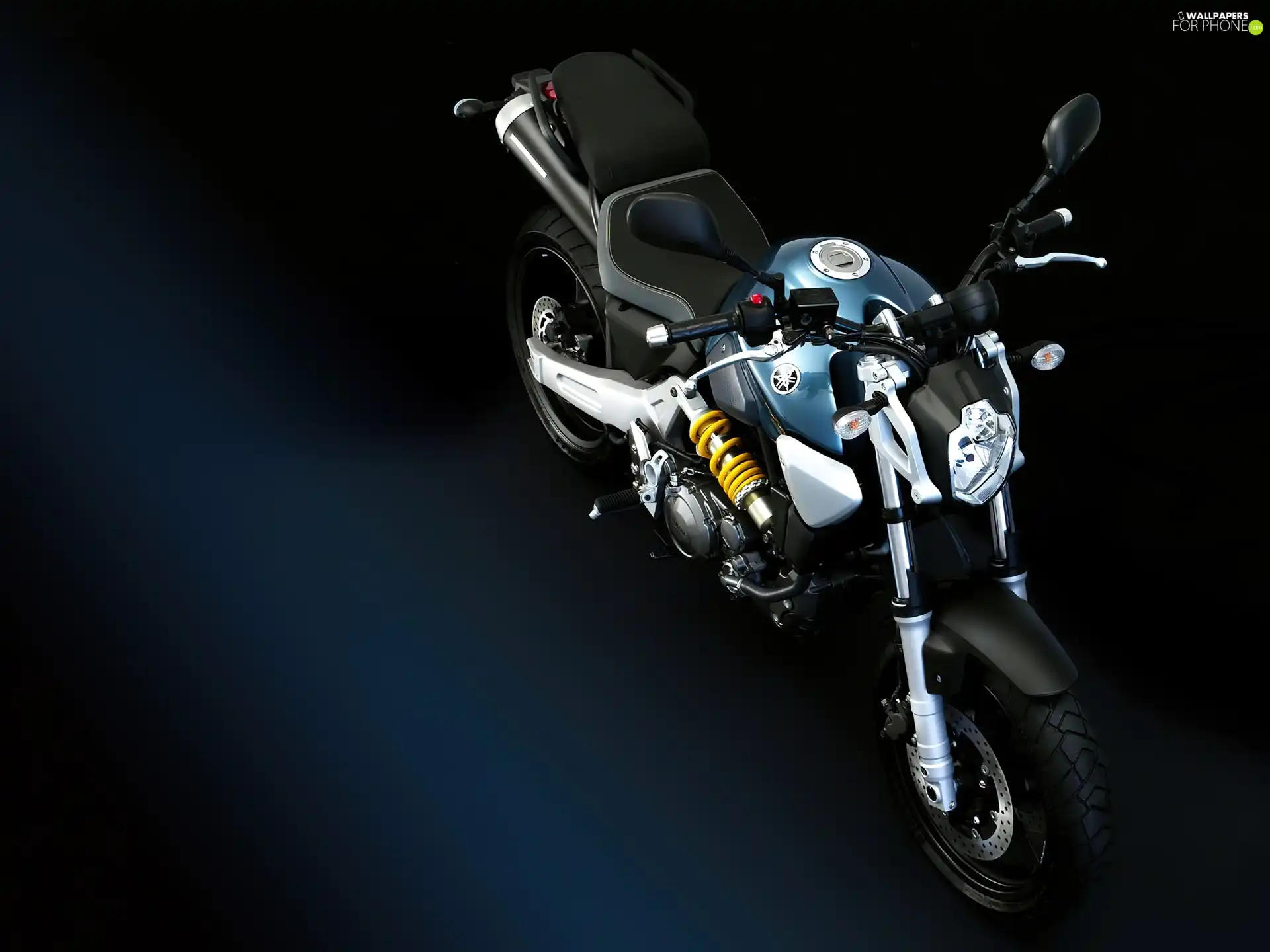 Mirrors, Yamaha MT-03, spring