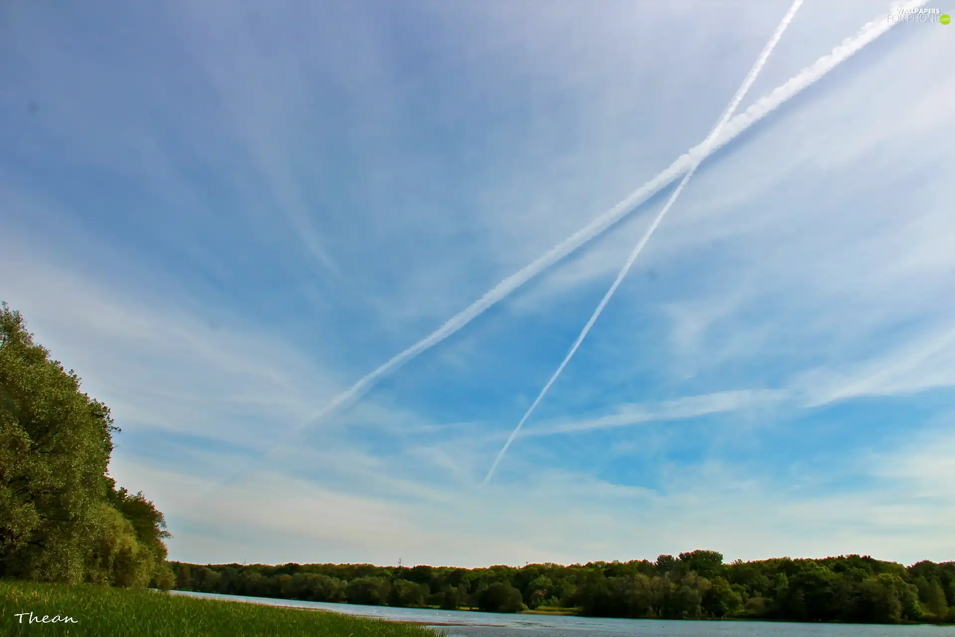 Sky, streaks