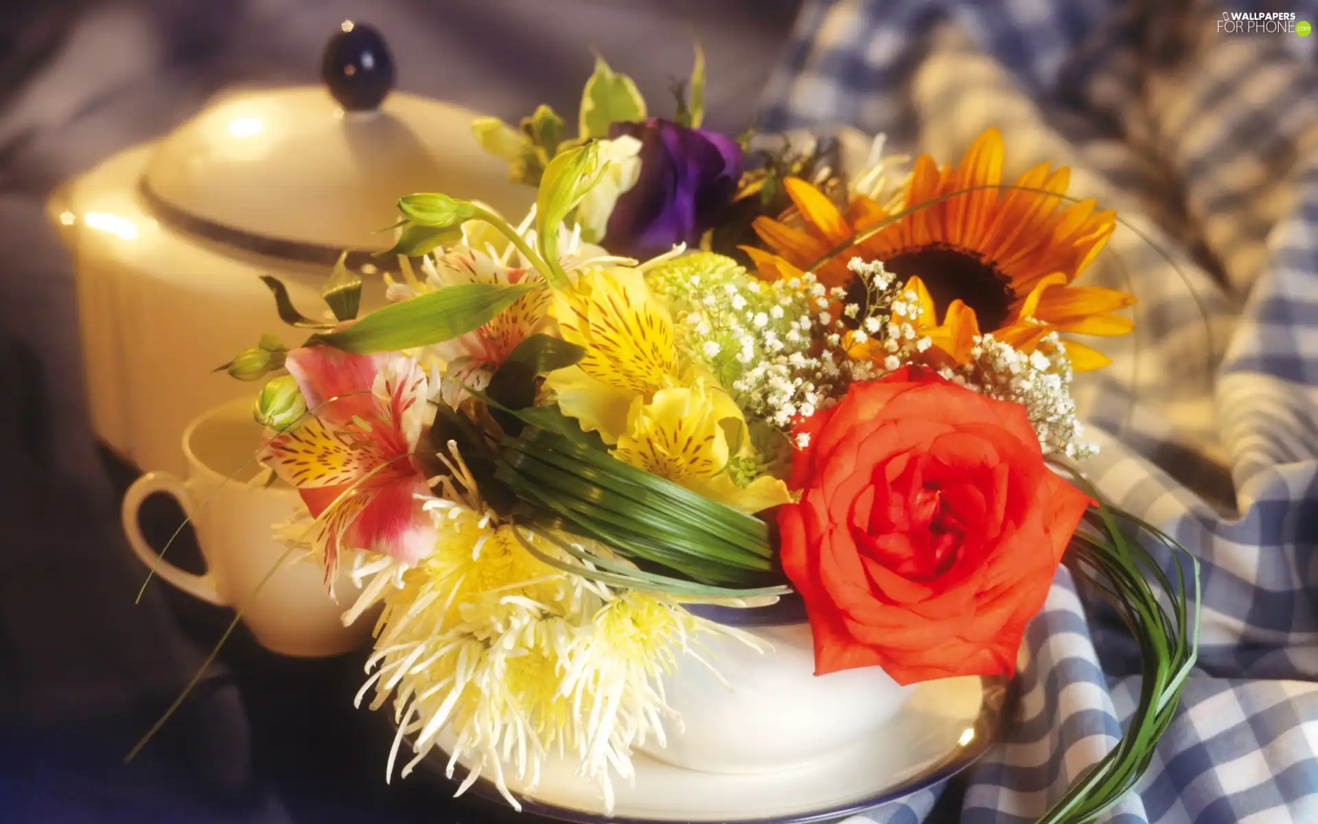 small bunch, cup, sugar-bowl, flowers