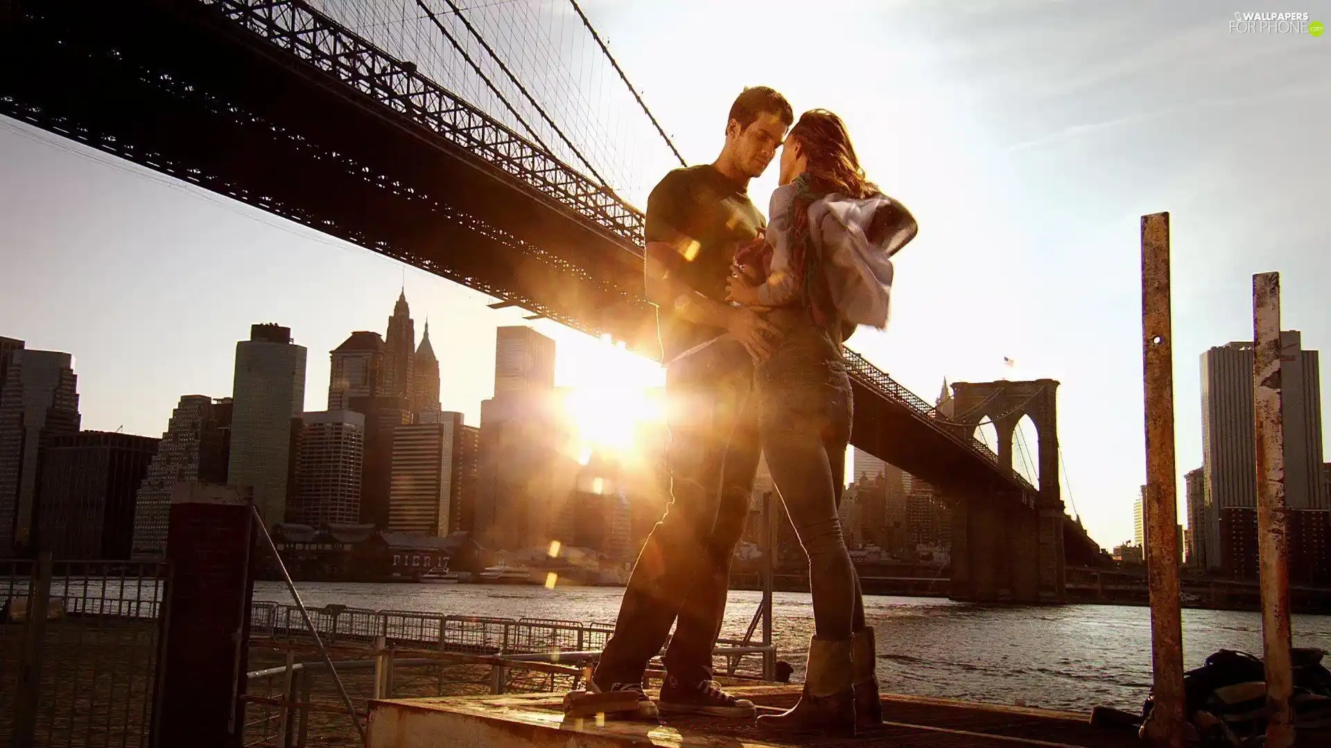 Steam, glamour, sun, Town