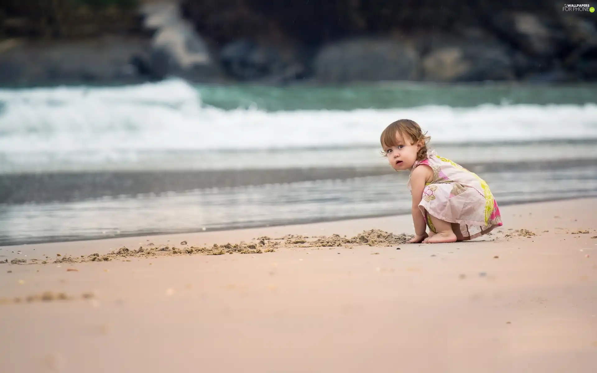 Beaches, girl, The dress