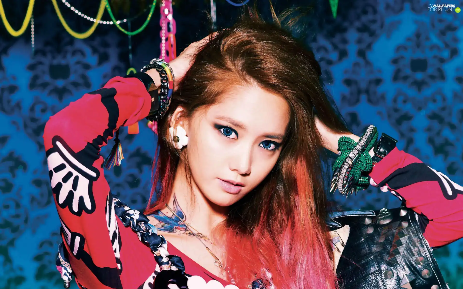 Lim Yoona, The look