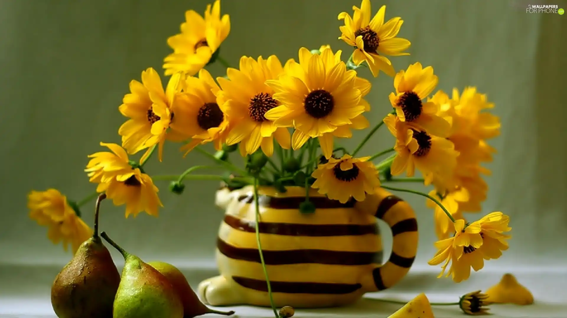 Yellow, flowers, stripes, truck concrete mixer, jug