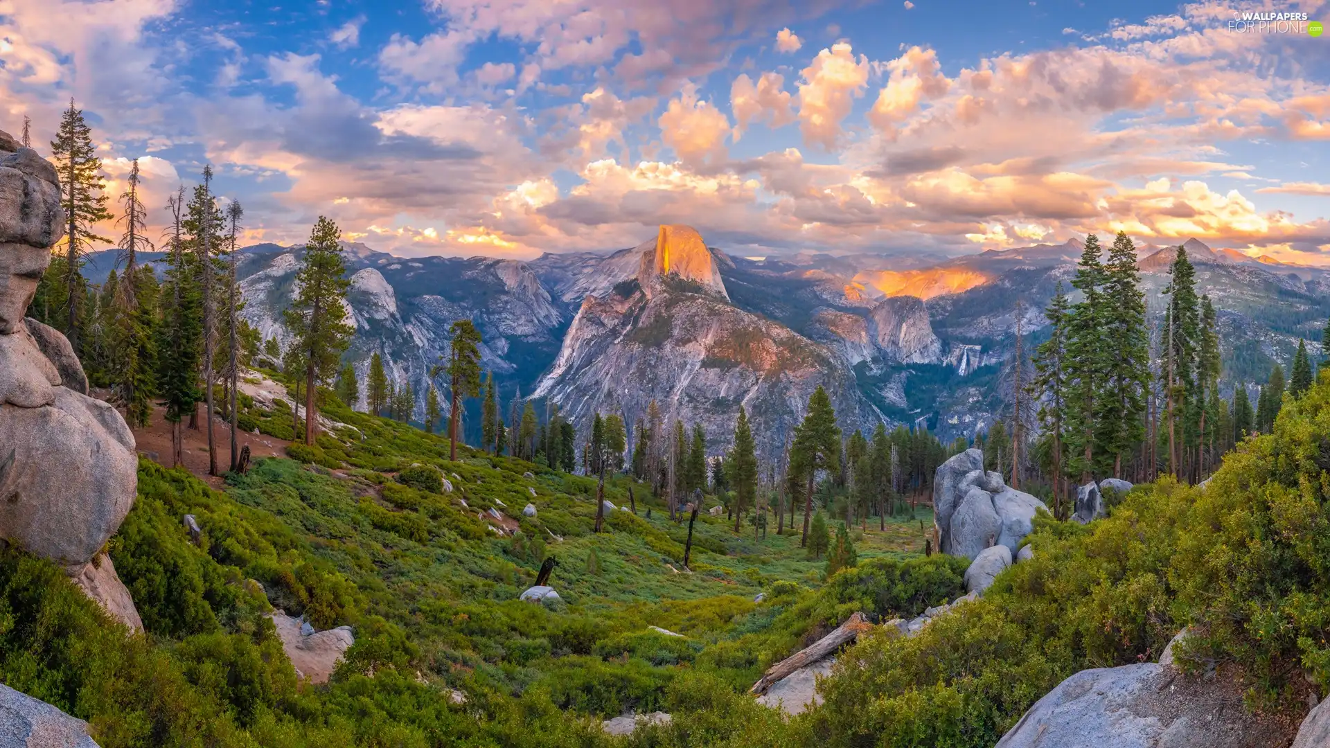 State of California, The United States, Yosemite National Park, trees, Sierra Nevada, clouds, Mountains, rocks, viewes